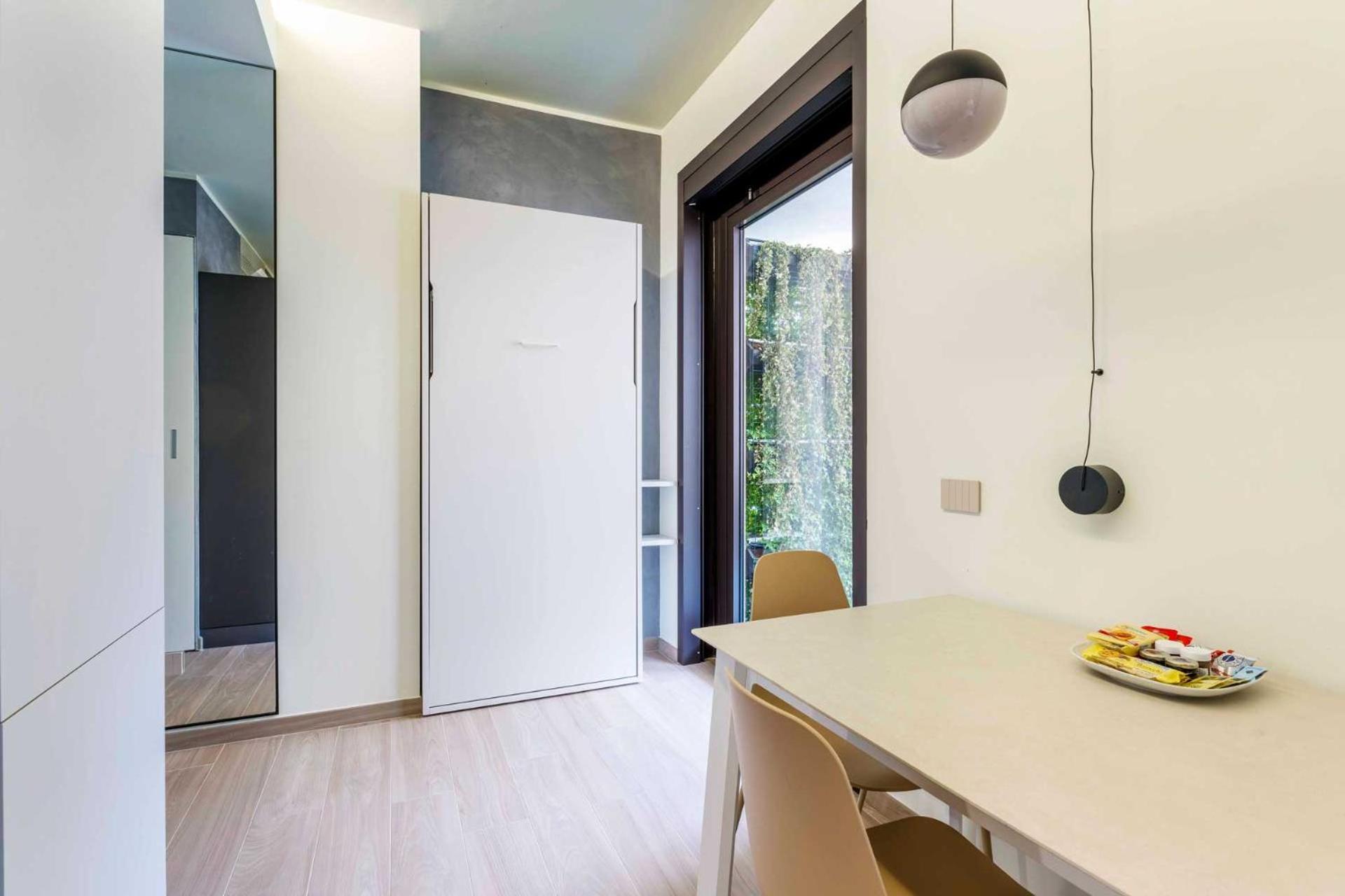 Dhome Milano Esterno foto